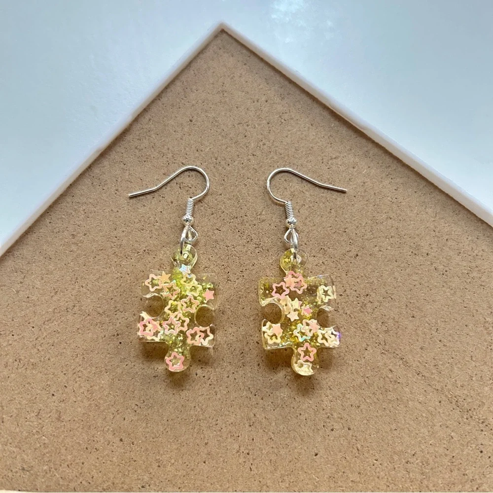 Hand Made Silver Color Dangle Yellow Puzzle Resin Earrings Star Glitter Design
